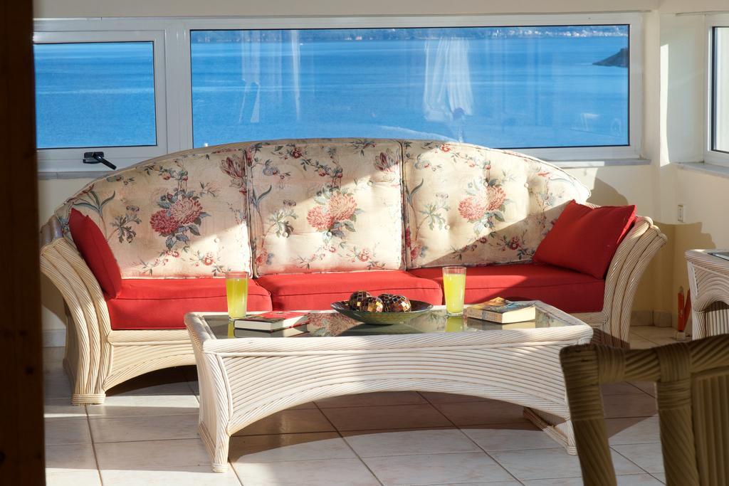 Boulevard Aetos Suites Agia Efimia Esterno foto
